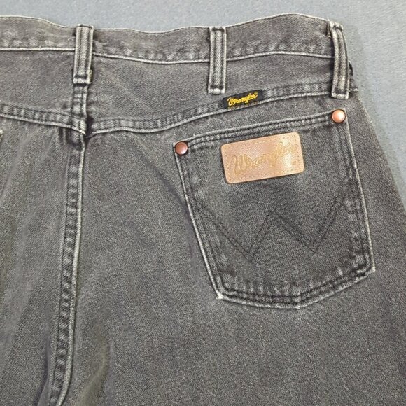 Wrangler Other - Wrangler VTG Jeans Men's 36x30 Fits 34x29 Black 13MWZ Cowboy Cut Made In USA